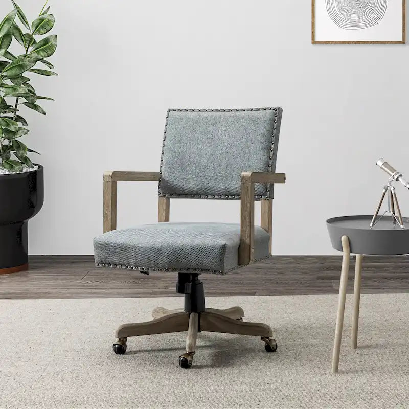 Chaise de bureau moderne pivotante, réglable en hauteur, avec garniture cloutée.