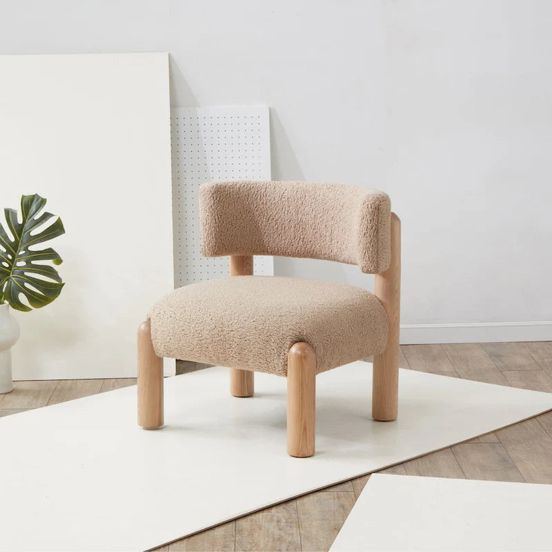 Fauteuil en fausse fourrure - L 66 cm x P 66 cm x H 71 cm