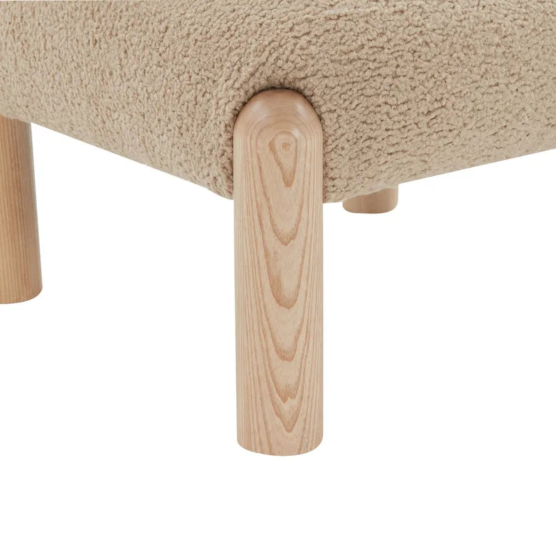 Fauteuil en fausse fourrure - L 66 cm x P 66 cm x H 71 cm