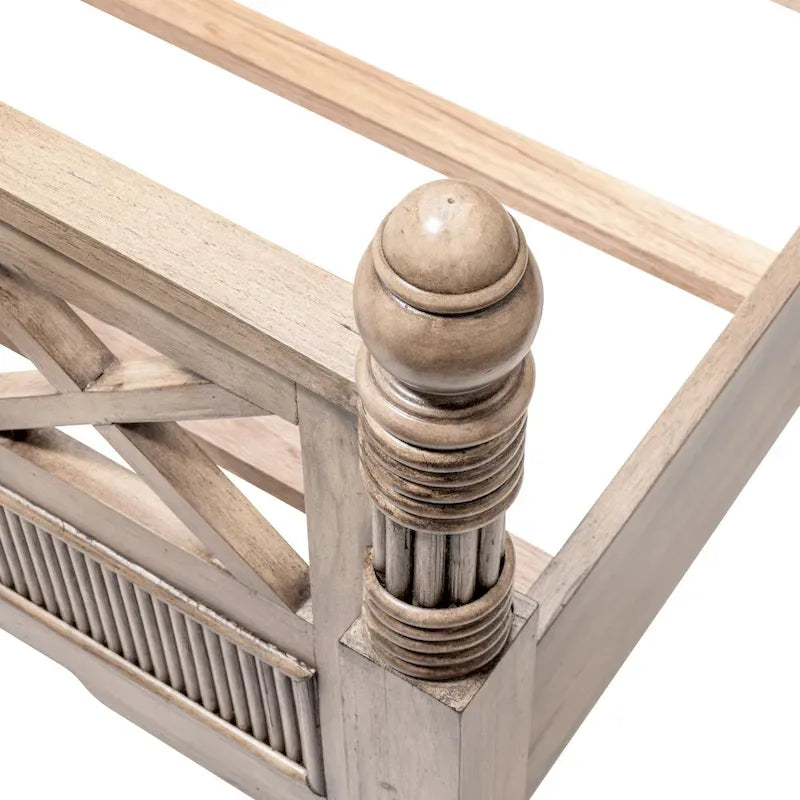Lit en bois massif